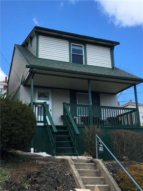 125 Pentland Ave, Brentwood, PA, 15227-2503 | Card Image