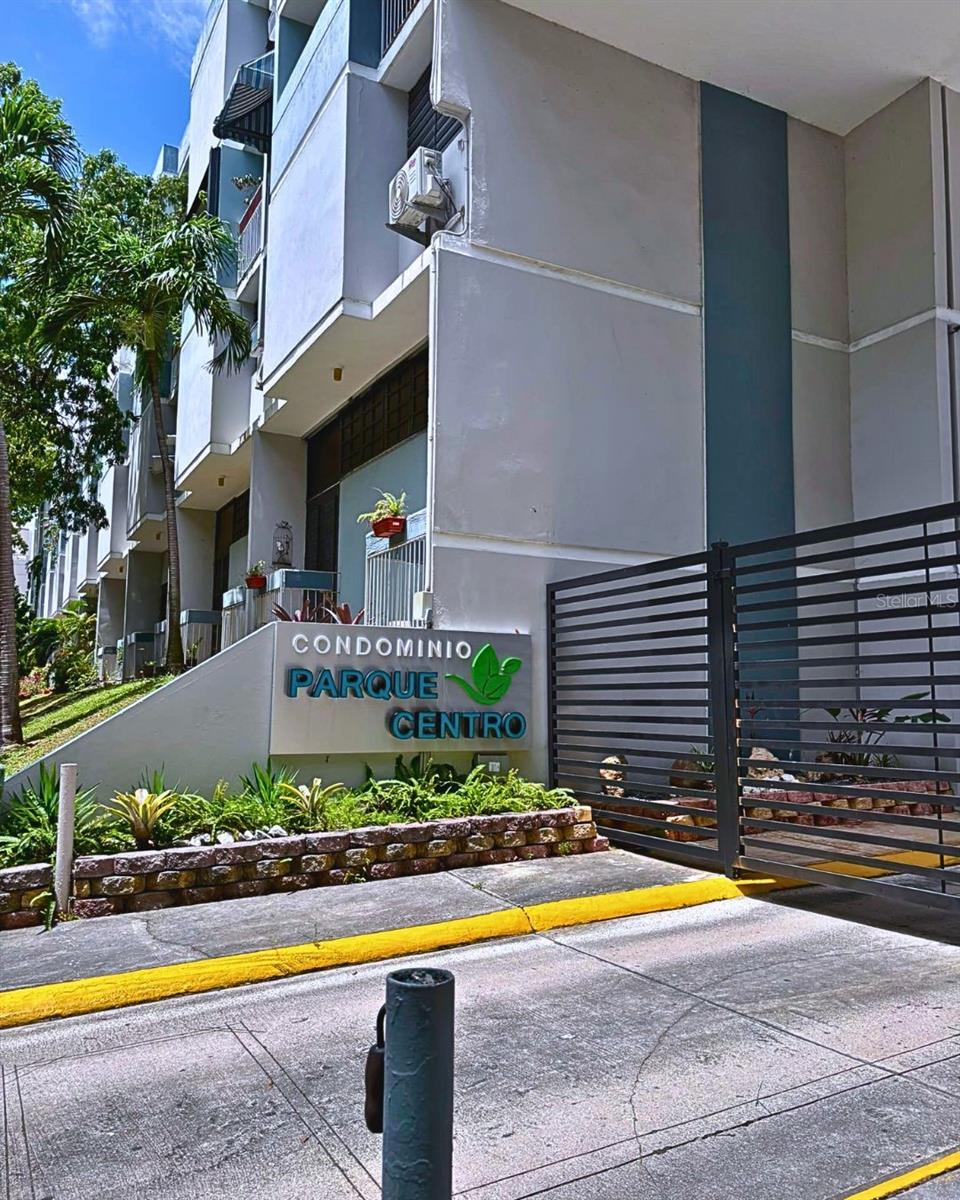 Residential for sale in SAN JUAN, 170 Av. Arterial Hostos CONDOMINIO PARQUE CENTRO, EDIFICIO UCAR, 1082 m²