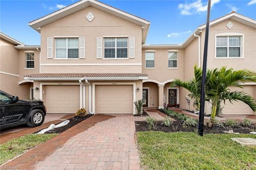 2929 Tardiff Dr, NAPLES, FL, 34120-5713 | Card Image