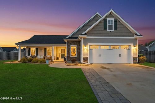 2083 Southern Pine Dr, Leland, NC, 28451-9446 | Card Image