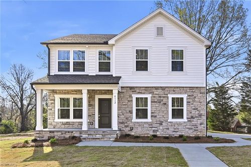 1034-4112 Country Club Road, Winston Salem, NC, 27104 | Card Image