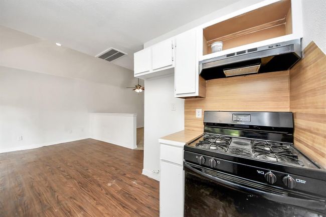 2302 Sun Spring Ct, House other with 4 bedrooms, 3 bathrooms and null parking in Spring TX | Image 36