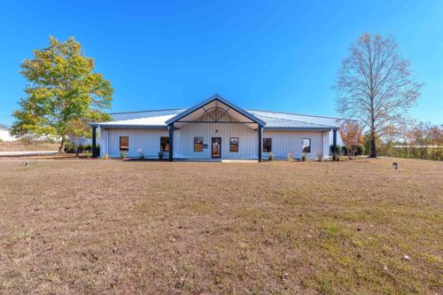 4504 Helton Dr, Florence, AL, 35630-6237 | Card Image