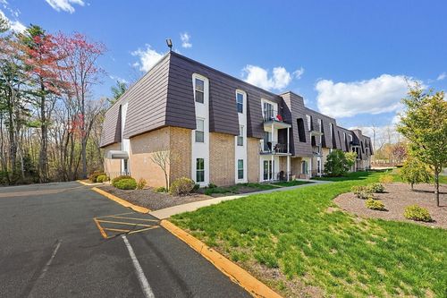 18-23 Shadowbrook Ln, Milford, MA, 01757-1147 | Card Image