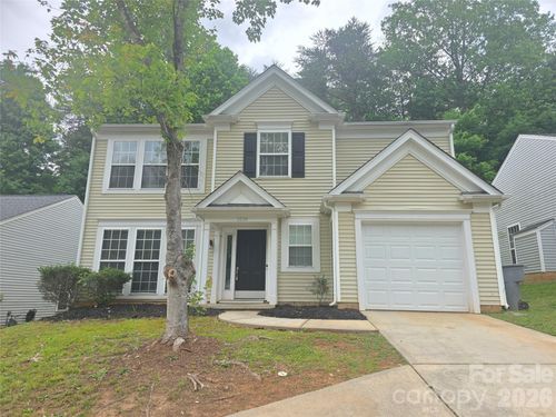 1518 Rumstone Ln, Charlotte, NC, 28262-4218 | Card Image