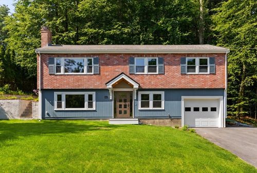 62 Edgewood Rd, Concord, MA, 01742-3906 | Card Image