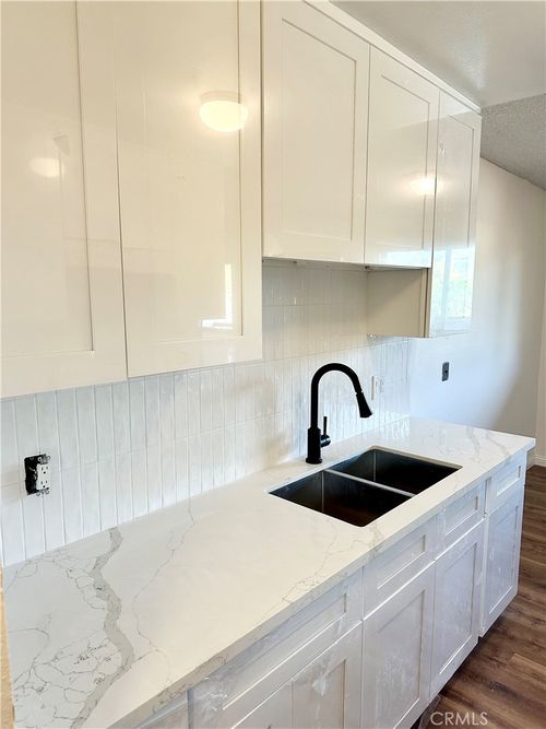 8-3424 Pueblo, Los Angeles, CA, 90032 | Card Image