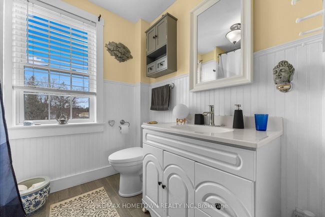 28 Centre St, House other with 4 bedrooms, 1 bathrooms and 4 parking in Edwardsburgh ON | Image 24