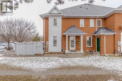 100 Blue Spruce St, Brampton, ON, L6R1C3 | Card Image