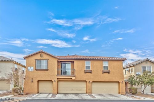 207-6250 W Arby Ave, Las Vegas, NV, 89118-4633 | Card Image