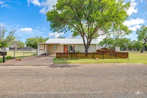 136 E 42nd St, San Angelo, TX, 76903-1619 | Card Image