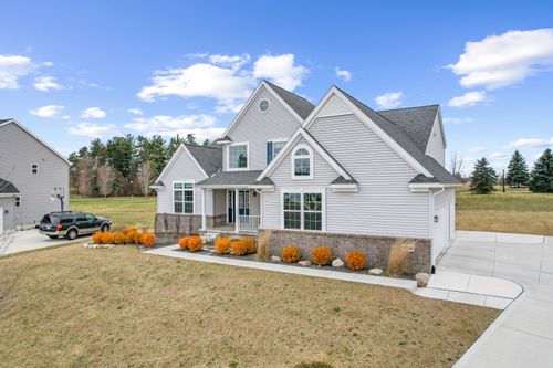 10286 Highmeadow, Saline, MI, 48176-8736 | Card Image