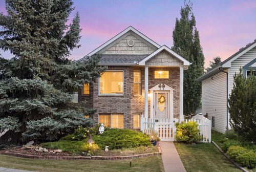 38 Hidden Spring Cir Nw, Calgary, AB, T3A5H3 | Card Image