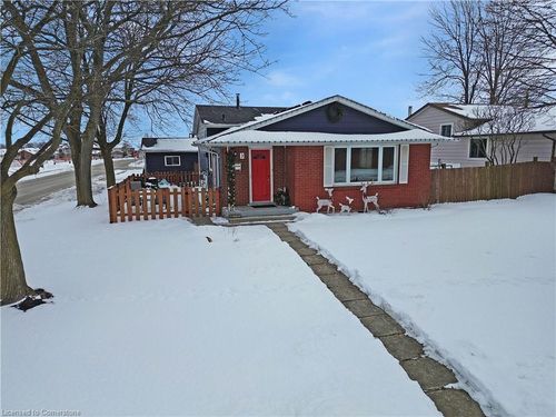 3 Leduc St, Hamilton, ON, L8T4S3 | Card Image