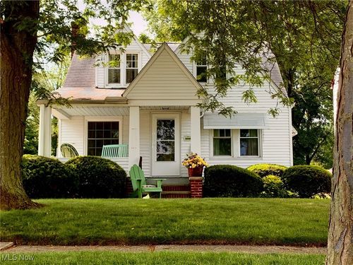 21437 Hillsdale Ave, Fairview Park, OH, 44126-2118 | Card Image