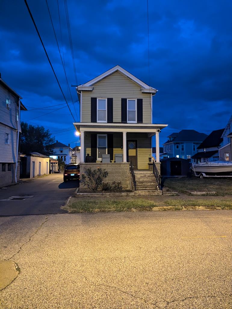 Cromwell St, Wheeling, WV 26003