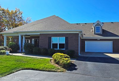 6000 Garden Spring Ct, Condo with 3 bedrooms, 3 bathrooms and null parking in Crestwood KY | Image 1