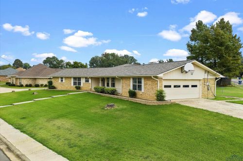 1417 Shawnee Trl, Henderson, TX, 75654-4234 | Card Image