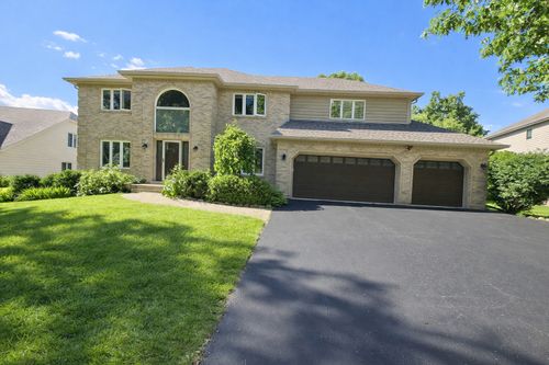 1910 Morgan Cir, Naperville, IL, 60565-6757 | Card Image