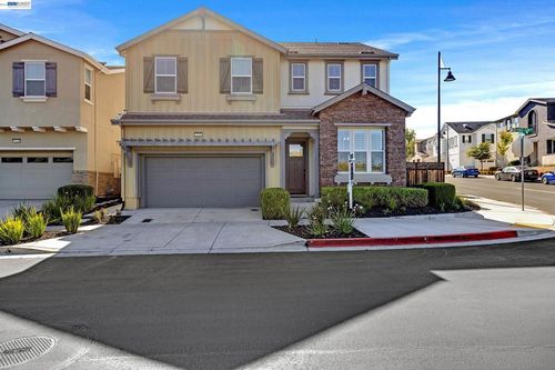 7126 Stags Leap Ln, Dublin, CA, 94568-4719 | Card Image
