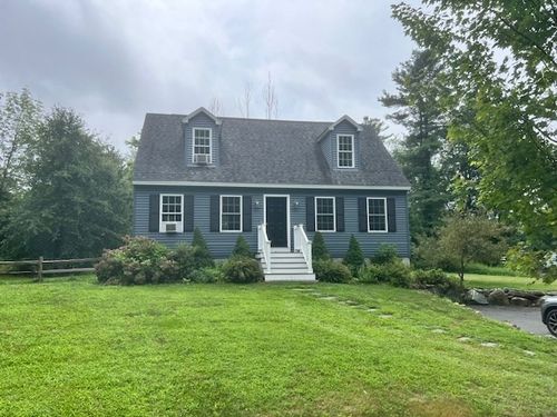 10 Hoffman Farm Rd, Franklin, MA, 02038-5601 | Card Image