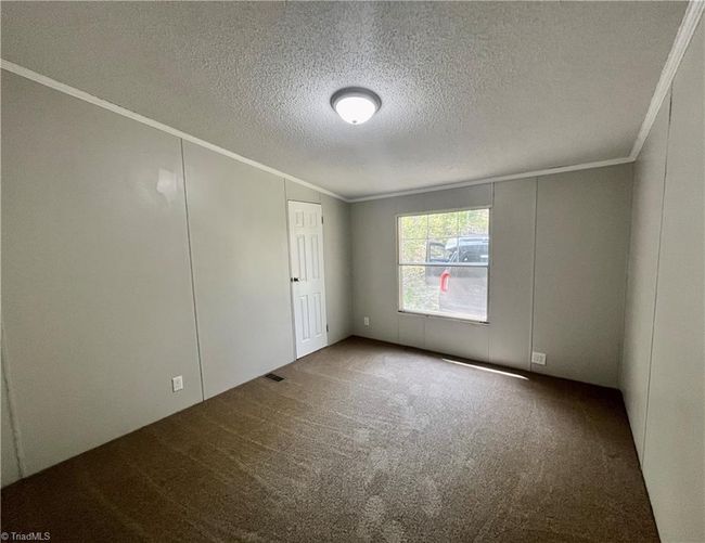2nd Bedroom | Image 12