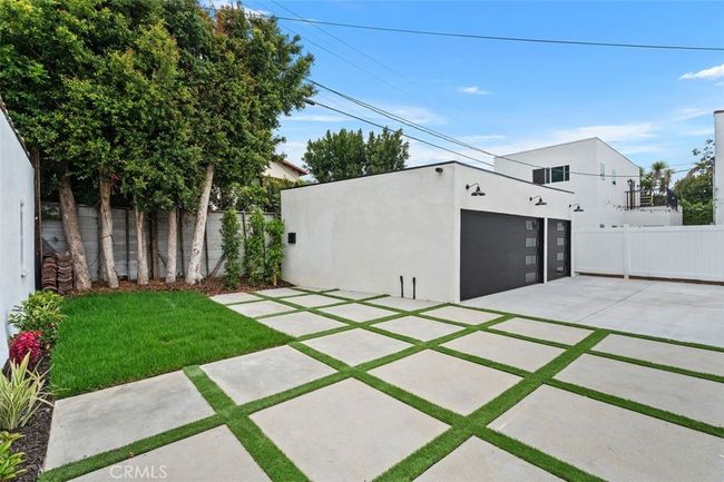 BACKYARD AND 3 CAR GARAGE | Image 46