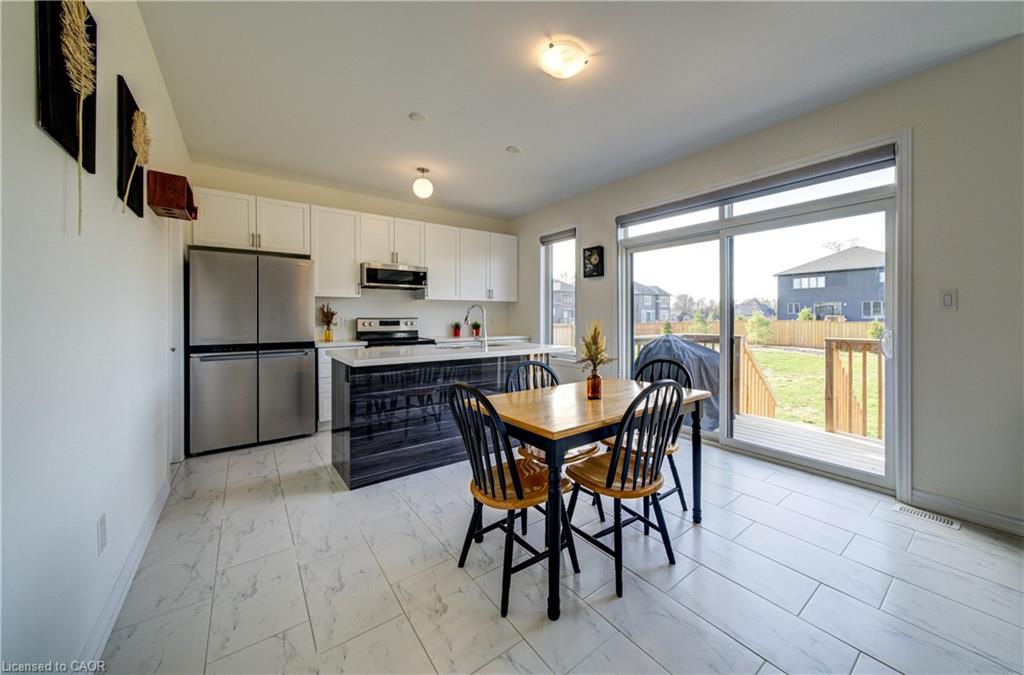 Residential in Wasaga Beach 5