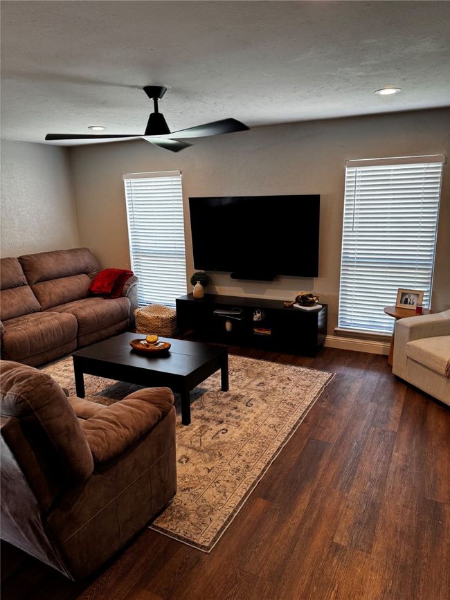 1029 Cross Bend Rd, House other with 4 bedrooms, 2 bathrooms and null parking in Plano TX | Image 12