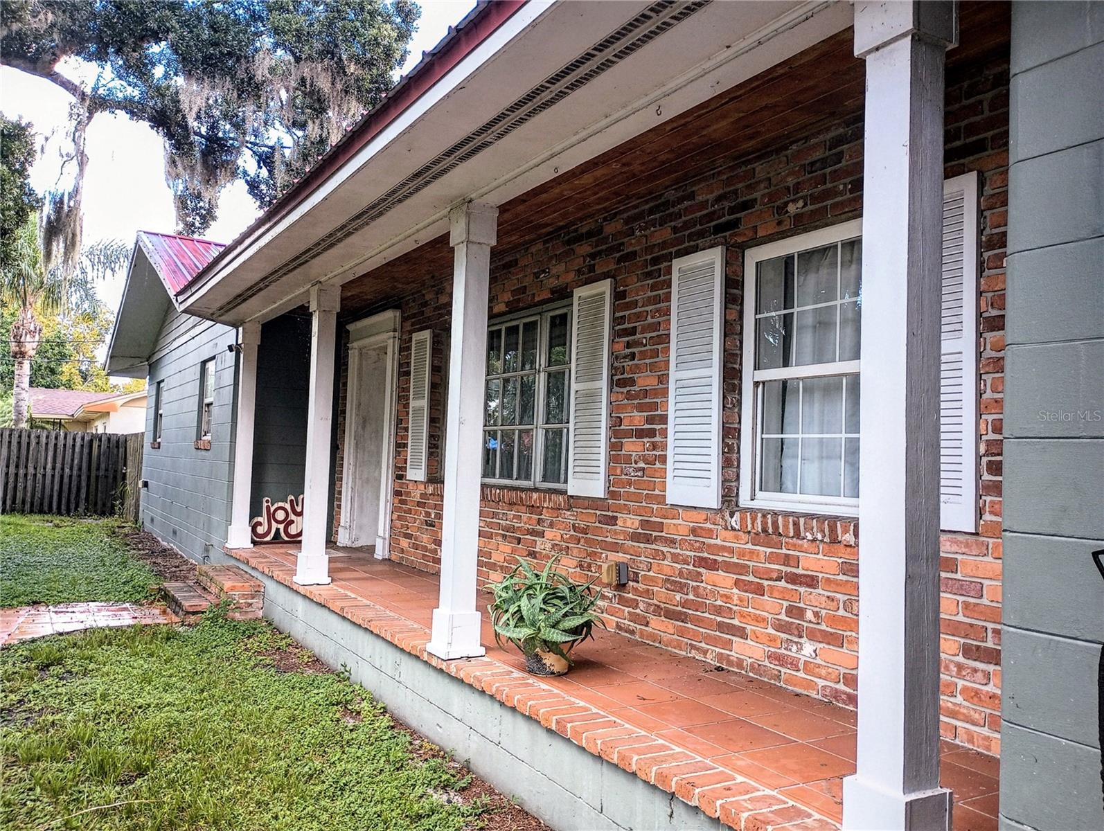Spirit Lake Rd, Winter Haven, FL 33880