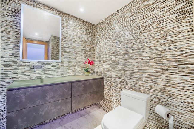 APT-2605 - 1643 Brickell Ave, Condo with 2 bedrooms, 3 bathrooms and null parking in Miami FL | Image 9