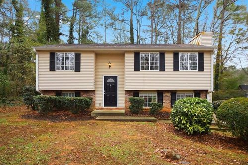 3394 Dearwood Dr Sw, Lilburn, GA, 30047-2002 | Card Image