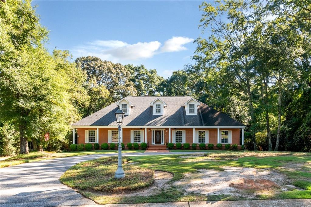 Charleston Ct, Mobile, AL 36608