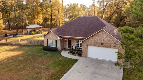 203 Lariat Ln, Livingston, TX, 77351-2166 | Card Image