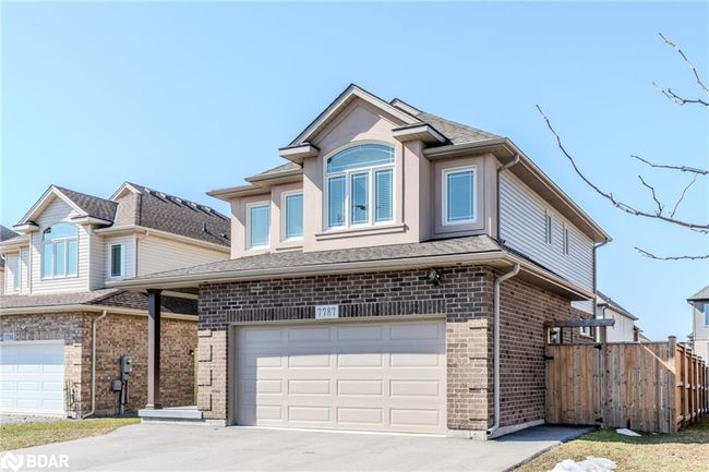 7787 Hanniwell St, House other with 3 bedrooms, 3 bathrooms and 8 parking in Niagara Falls ON | Image 44
