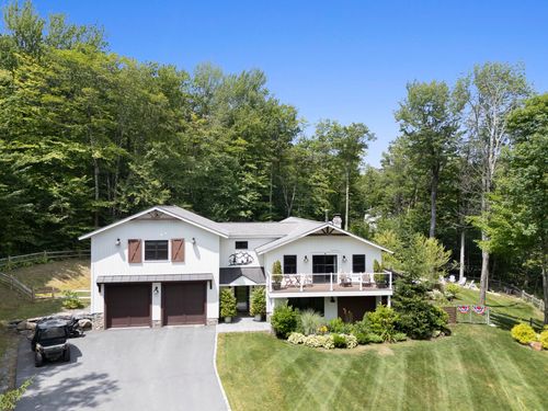 127 Fannie Hill Rd, Wilmington, VT, 05363-8840 | Card Image