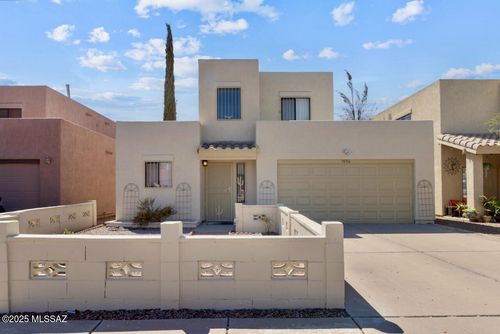 1654 E Calle Grandiosa, Tucson, AZ, 85706 | Card Image