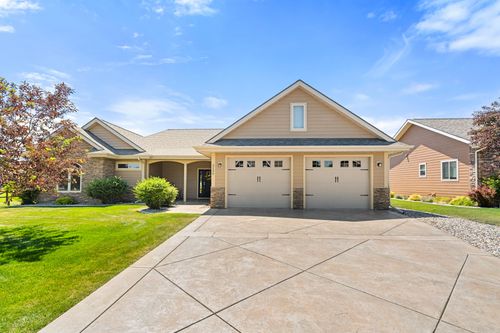 2126 Littlehorn Dr, Sheridan, WY, 82801-8820 | Card Image