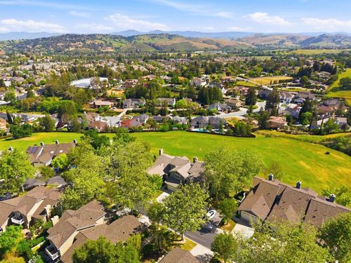 1232 Copper Peak Ln, San Jose, CA, 95120-4235 | Card Image