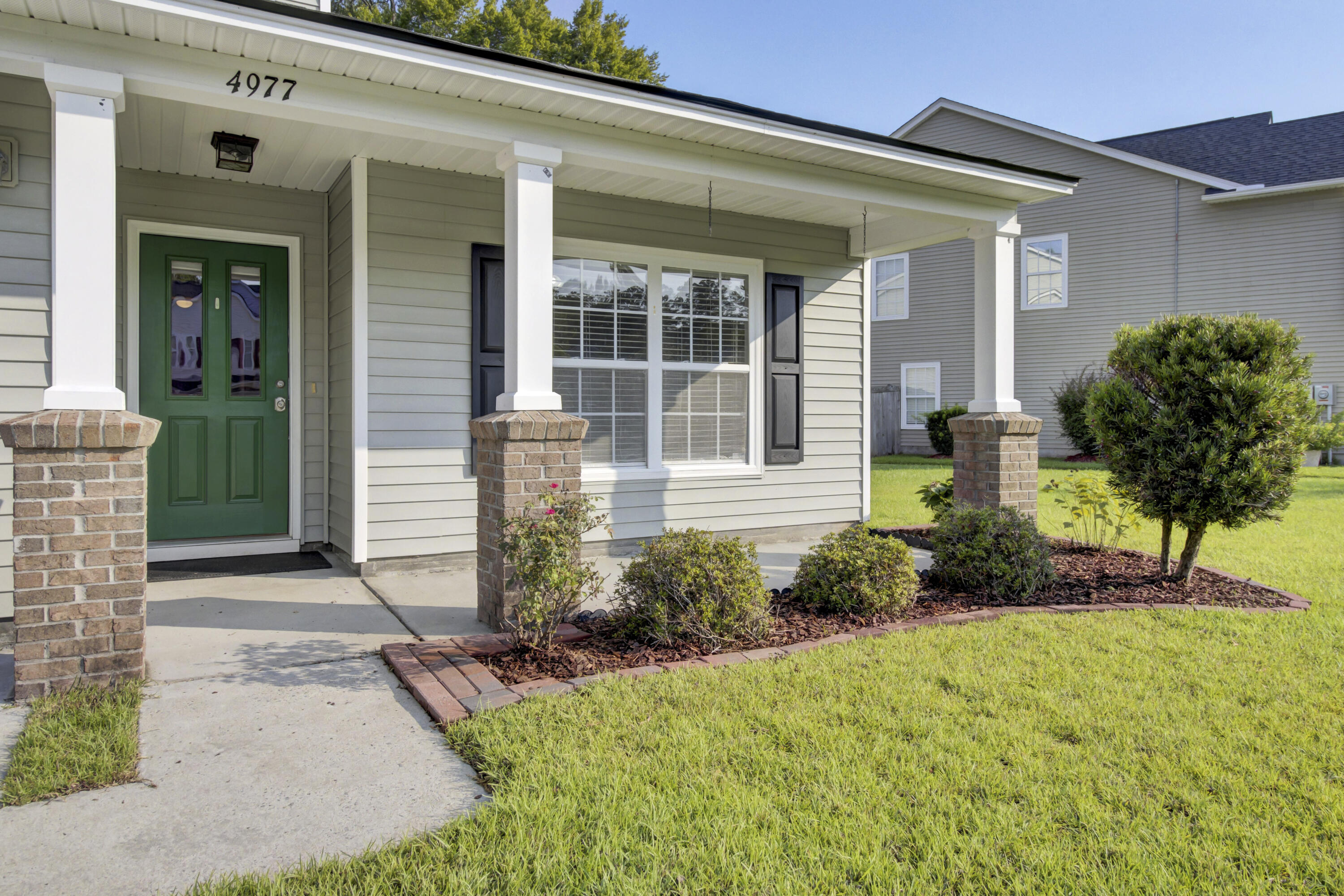 Ballantine Dr, Summerville, SC 29485