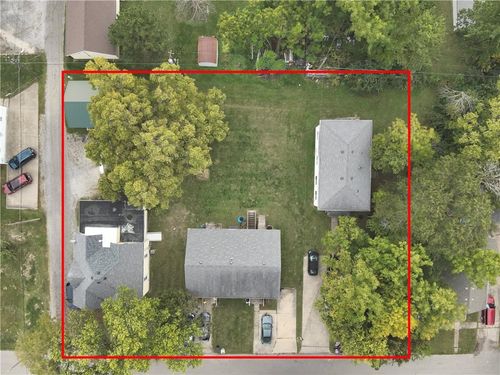 514 W 2nd St, Maryville, MO, 64468-2235 | Card Image