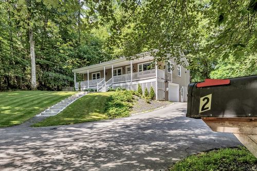 2 Gates Ln, Millbury, MA, 01527-3445 | Card Image