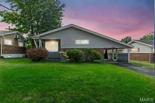 2234 Berwyn Dr, Saint Louis, MO, 63136-5415 | Card Image