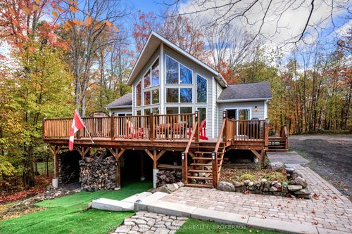 224 Island Dr, Maberly, ON, K0H2B0 | Card Image