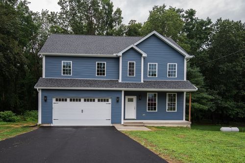 42 Roy St, Ludlow, MA, 01056-1711 | Card Image