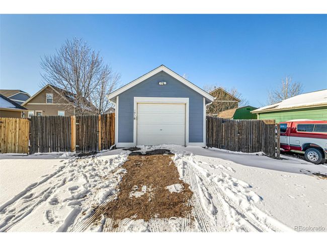 2728 Renshaw St, House other with 3 bedrooms, 2 bathrooms and null parking in Strasburg CO | Image 37