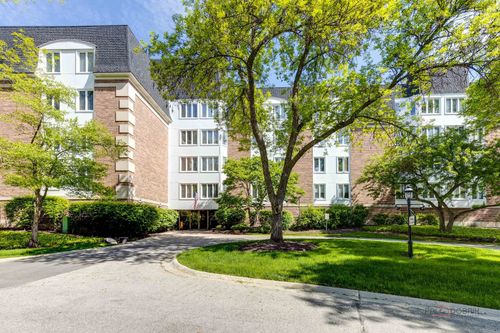 apt-546-225 Lake Blvd, Buffalo Grove, IL, 60089-8206 | Card Image