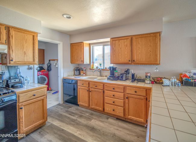 11905 Chesapeake Dr, House other with 3 bedrooms, 2 bathrooms and 8 parking in Reno NV | Image 13
