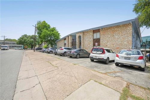 apt-102-2408 Longview St, Austin, TX, 78705-4215 | Card Image