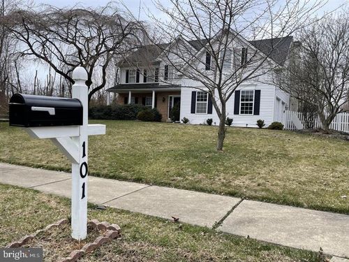 101 Gordon Ln, NORTH WALES, PA, 19454-4277 | Card Image